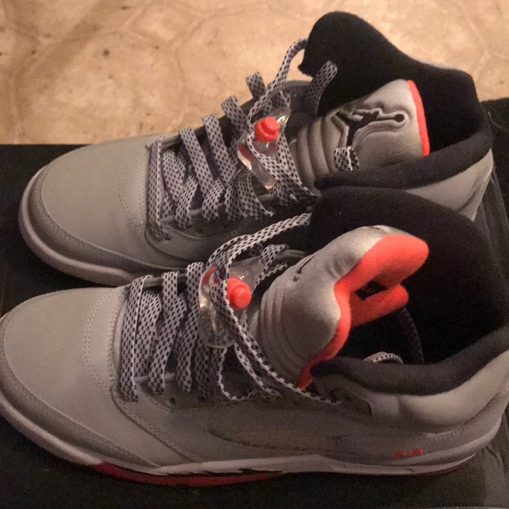 Jordan 5s - Picture 2 of 3